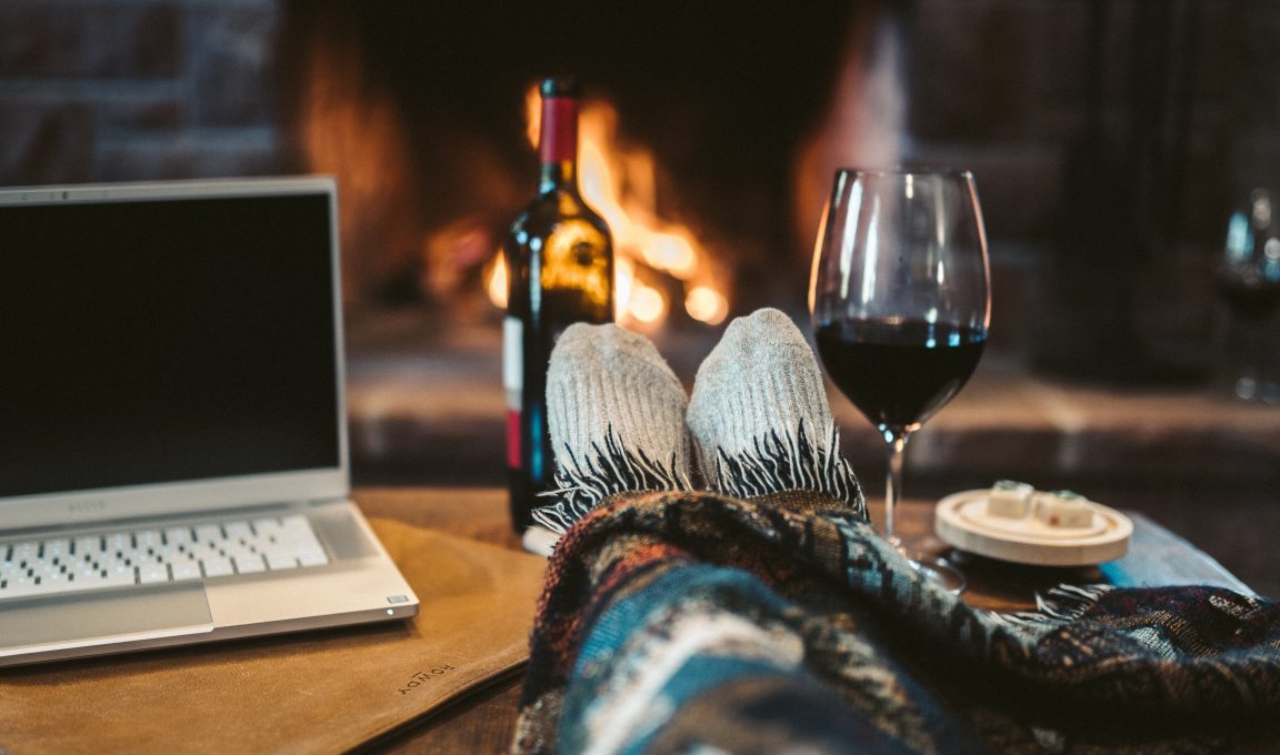 Sklep z winami online – czy warto kupować wina w Internecie?